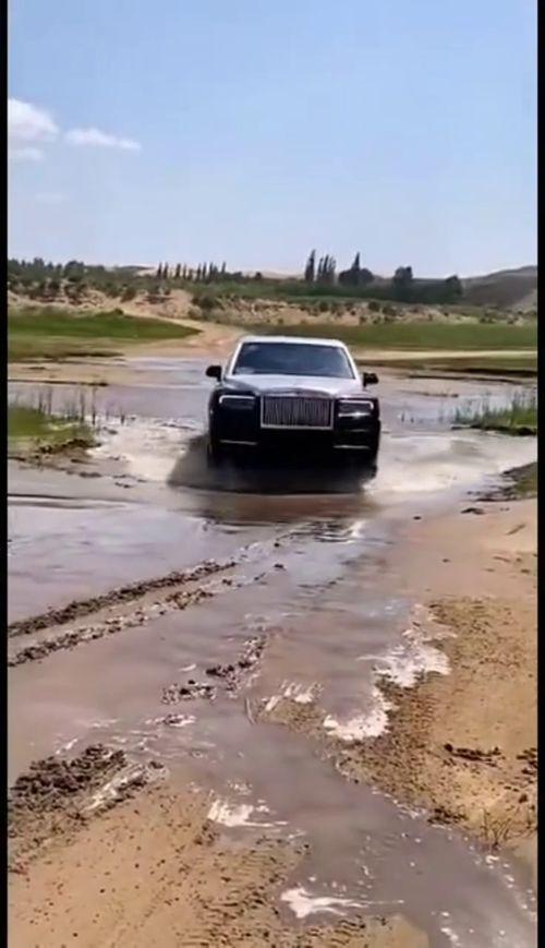 国产硬派越野越野视频,国产硬派越野车风采录