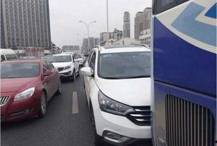 国产车前后夹击视频大全