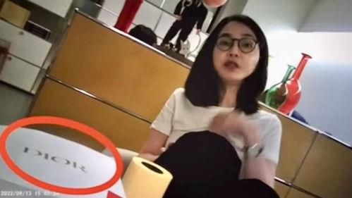 偷拍久久国产人妻视频